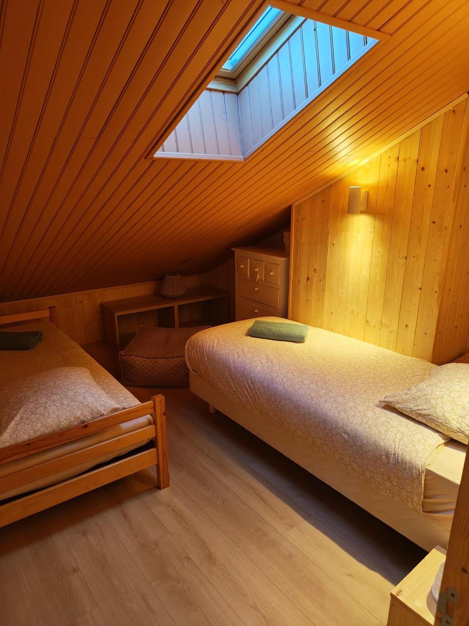 Bel Appartement Type Chalet Avec Balneo Et Jardin Greolieres Exterior foto
